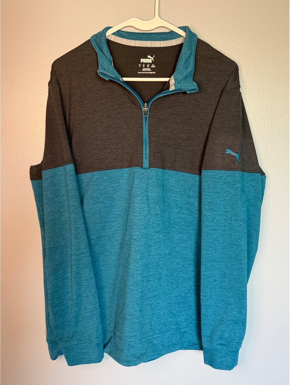 Puma Men's Half-Zip Sweatshirt in Blue and Gray, Size Large